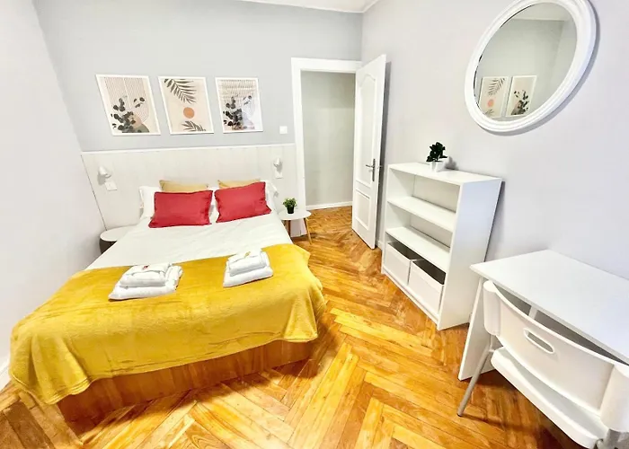 Apartament El Llar De Sofia Oviedo